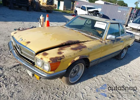 1972 Mercedes 280Se z USA, uszkodzony, nr VIN 10704212002756